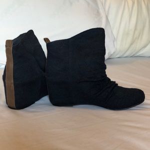 Never worn- Aldo Navy Blue Platform Booties
